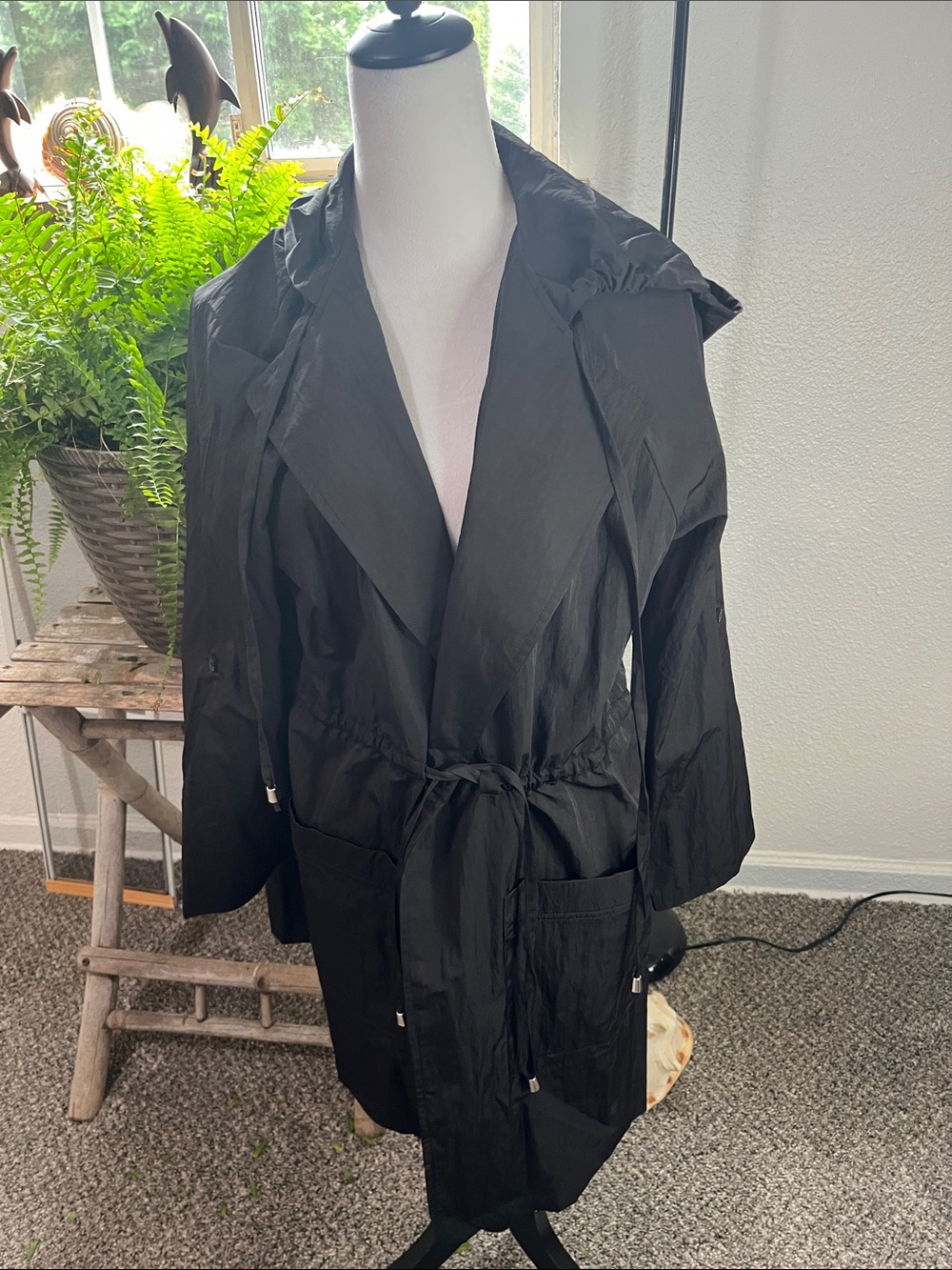 Women's Black Hooded Trench Coat with Adjustable Tie